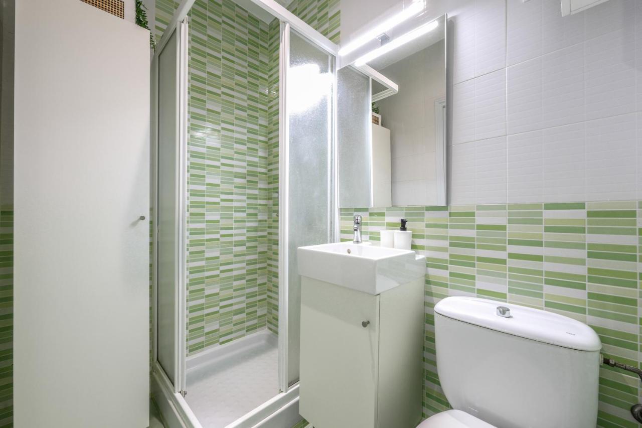 Tirso De Molina Apartman Madrid Kültér fotó